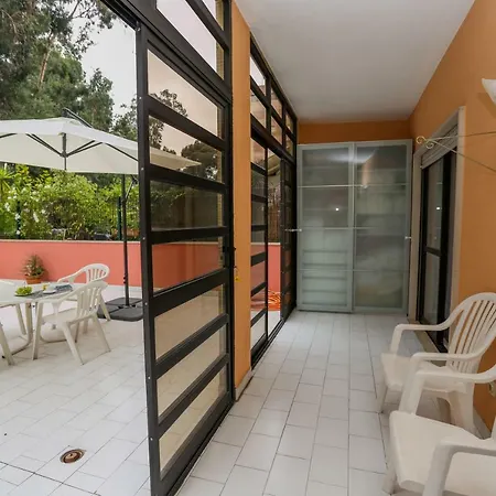 Like-Home-T4-Bright Benfica Apt-Terrace Lisbon Exterior photo